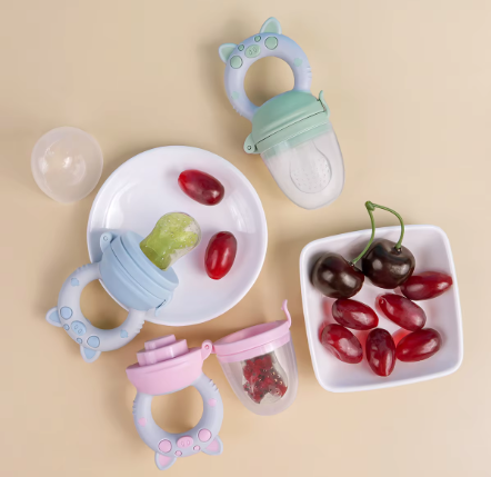 4pcs/set Silicone Fruit & Vegetable Feeder for Infants and Toddlers 6-36 months